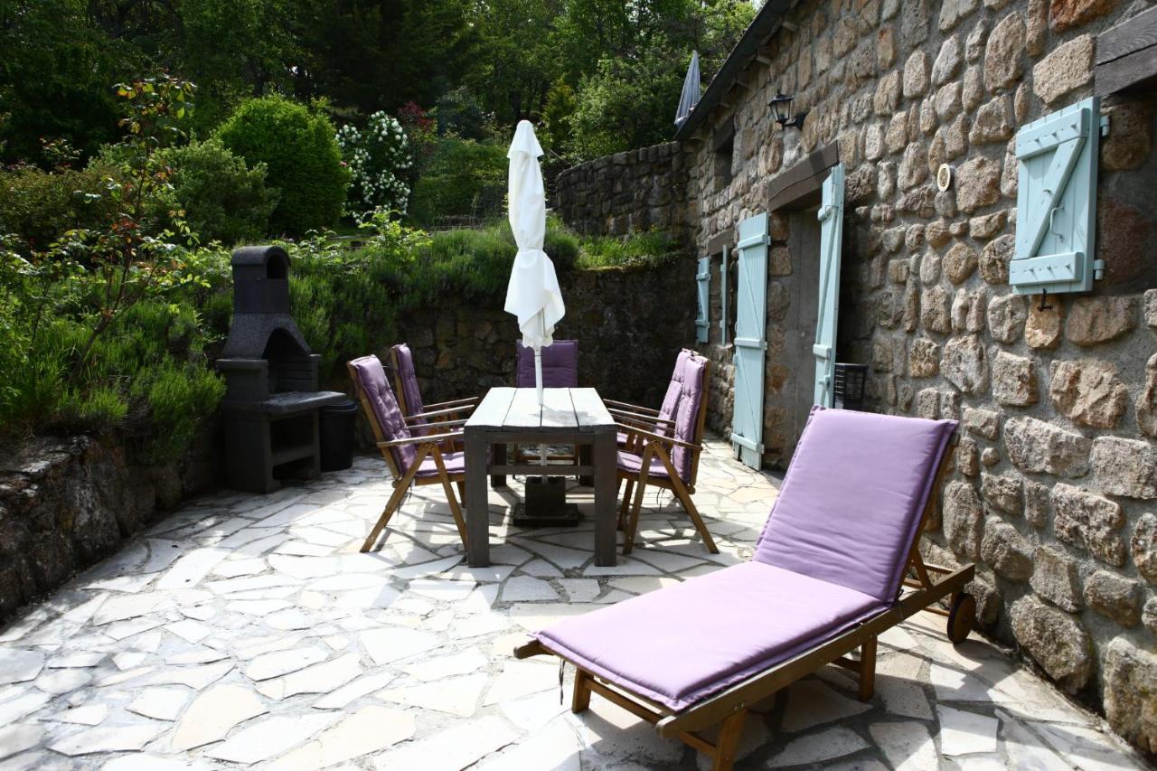Les Grangeonnes, Gites Nature, Piscine, Bain Nordique, Sauna Pour Accueil Familiale Ou De Groupe Saint-Basile Экстерьер фото